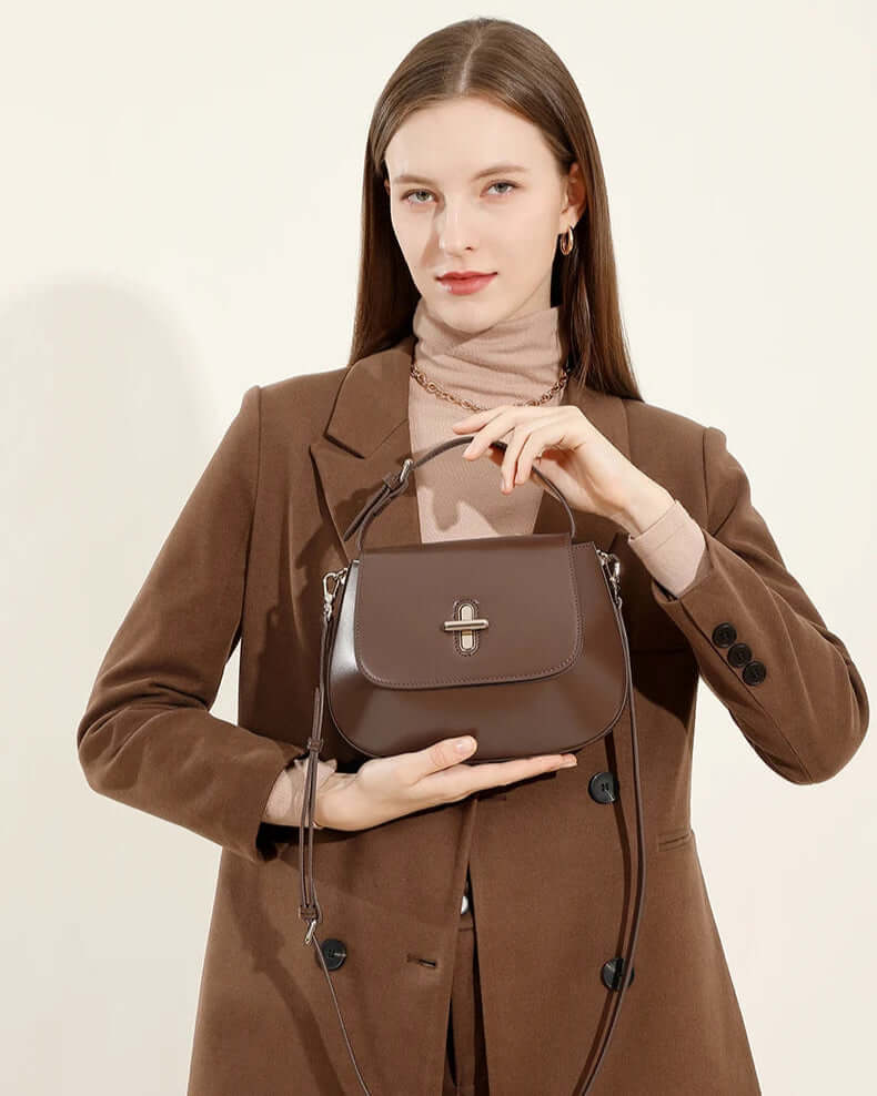 Bolsa Hobo em Couro Legítimo